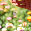Load image into Gallery viewer, Paper Daisy Necklace