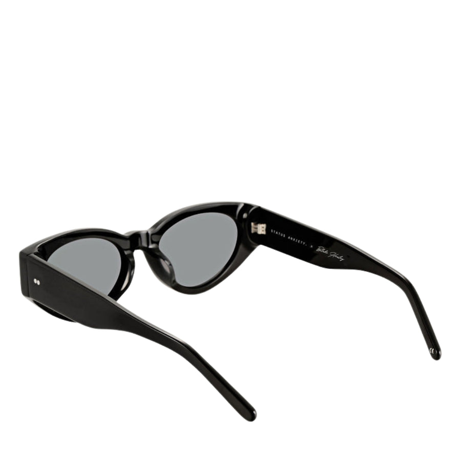 Collide Sunglasses Black